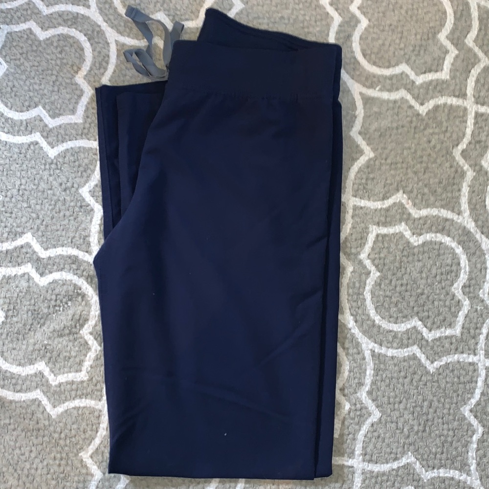 FIGS Scrubs Navy